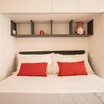 Suite Citylife Duomo - Milan - 13 Minutes From The Duomo